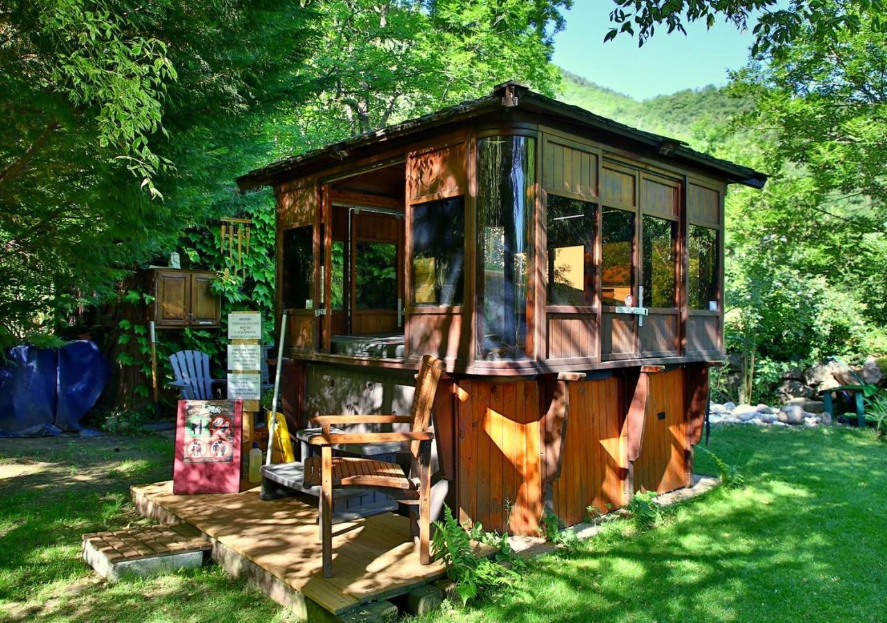 Beau Vallon - Gite Et Chambres D'Hotes Pyrenees-Mediterranee - Pays Catalan Sahorre Zewnętrze zdjęcie