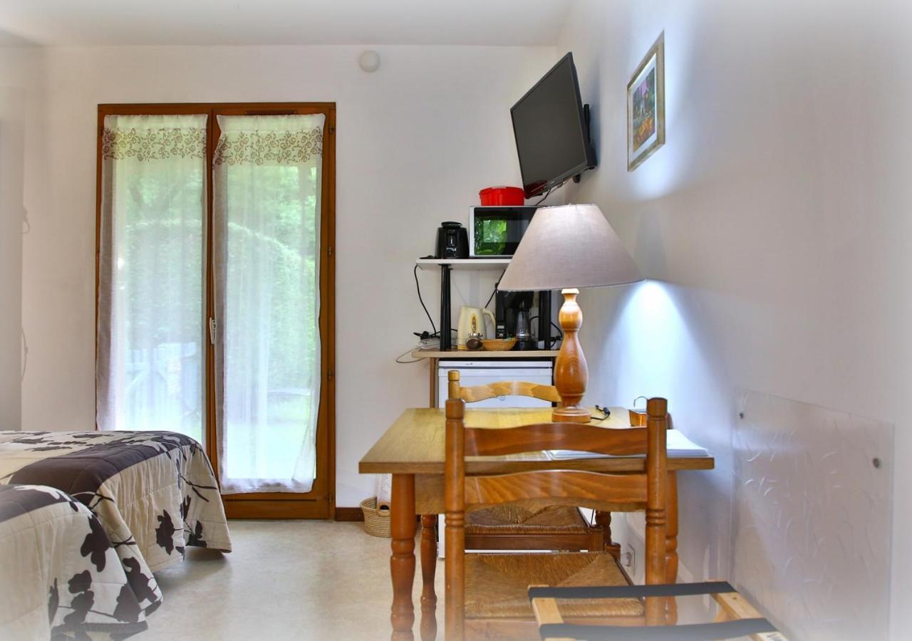 Beau Vallon - Gite Et Chambres D'Hotes Pyrenees-Mediterranee - Pays Catalan Sahorre Zewnętrze zdjęcie